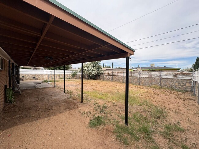 Building Photo - HOME FOR RENT IN NORTHEAST EL PASO