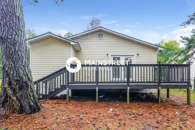 Building Photo - 3 Bedroom Pet-Friendly Home in Bessemer, A...