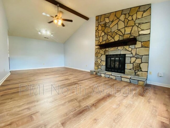 Building Photo - 212 Elton Cir S