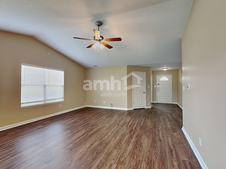 Building Photo - 829 Stonehenge Way