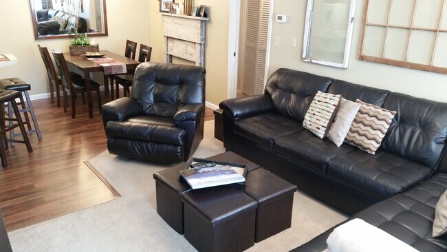 Building Photo - 1300 Cedar Ridge Dr