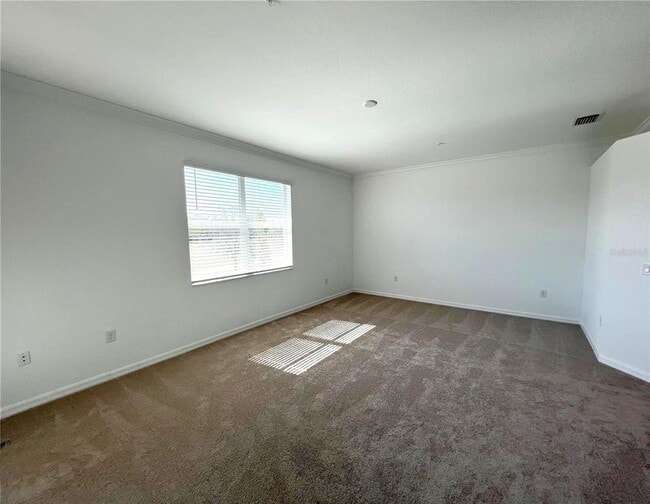 Building Photo - 14640 Sycamore Ct
