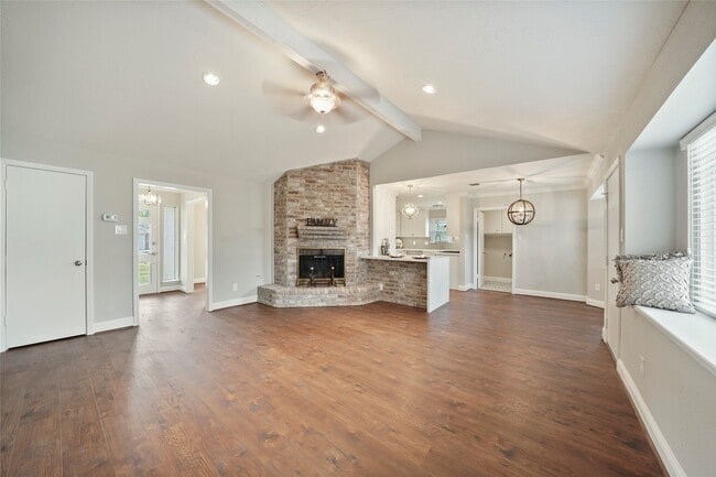Building Photo - 12866 Westmere Dr