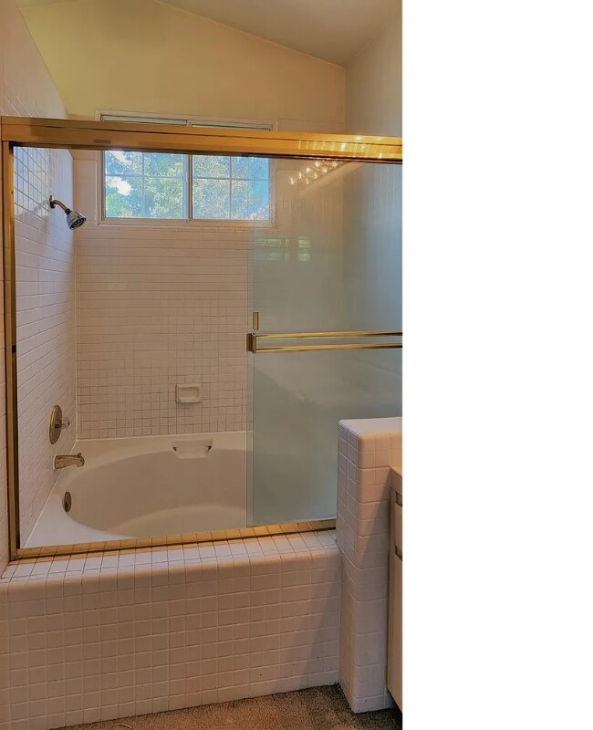 Building Photo - 502 Porpoise Bay Terrace
