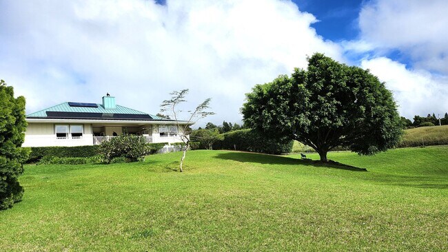 Building Photo - Mokuloa Beauty with Mauna Kea Views