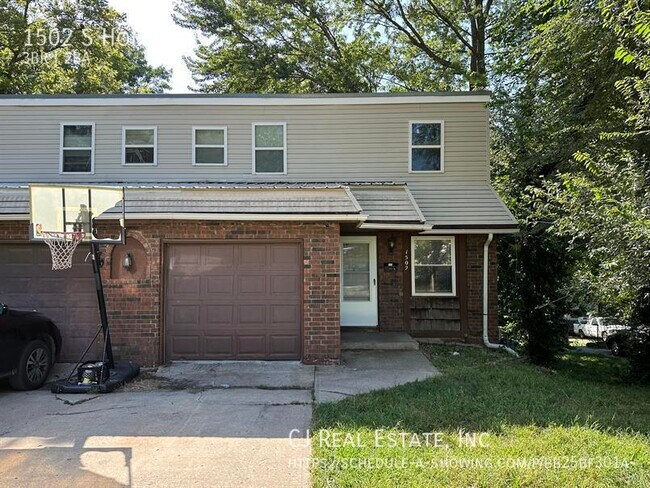 Building Photo - 1502 S Home Ave