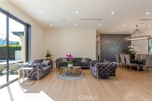 Building Photo - 7714 Lasaine Ave