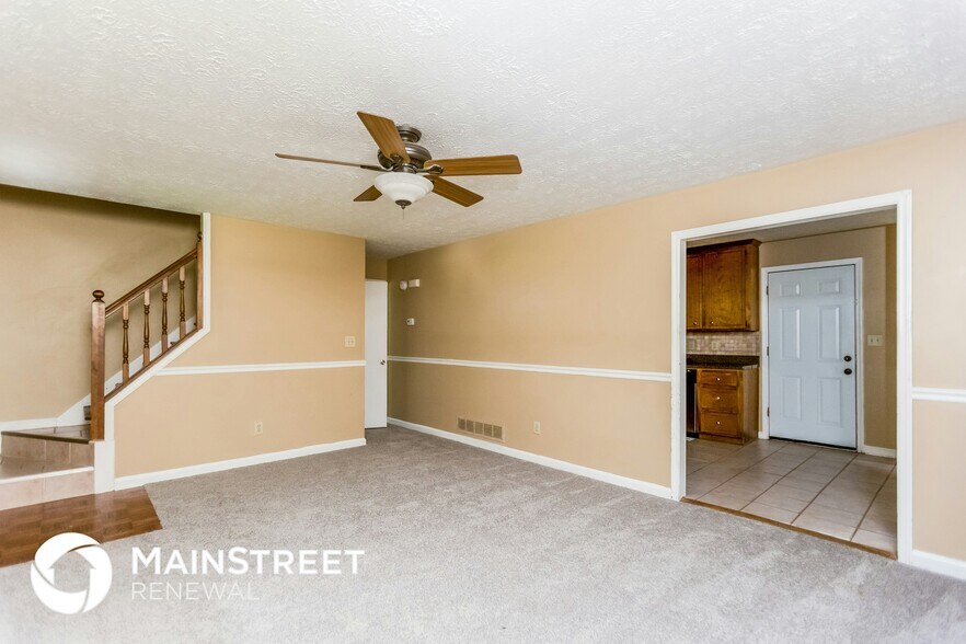 Building Photo - 5851 Taylor Creek Dr