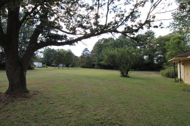 Building Photo - 50 Aubrey Cir