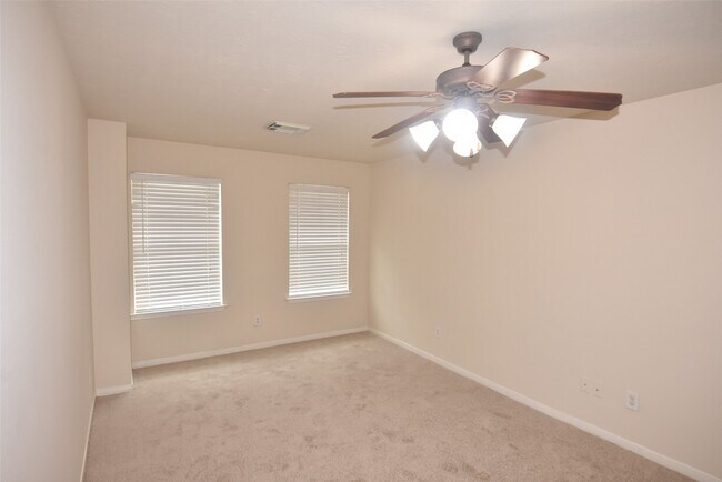 Building Photo - 1035 Junction Ct