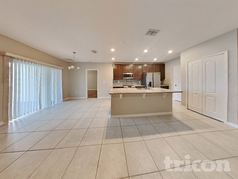 Building Photo - 15271 Aquarius Wy