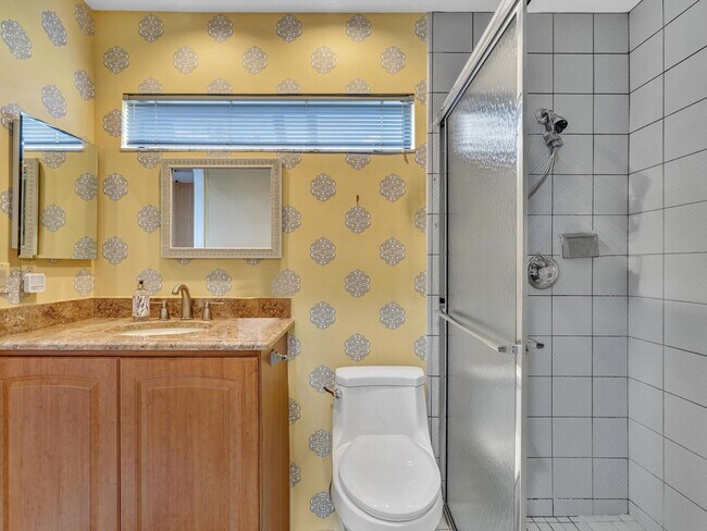 Building Photo - 10122 Spyglass Way