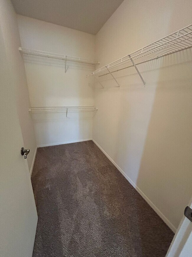 Building Photo - 4200 E Commerce Way