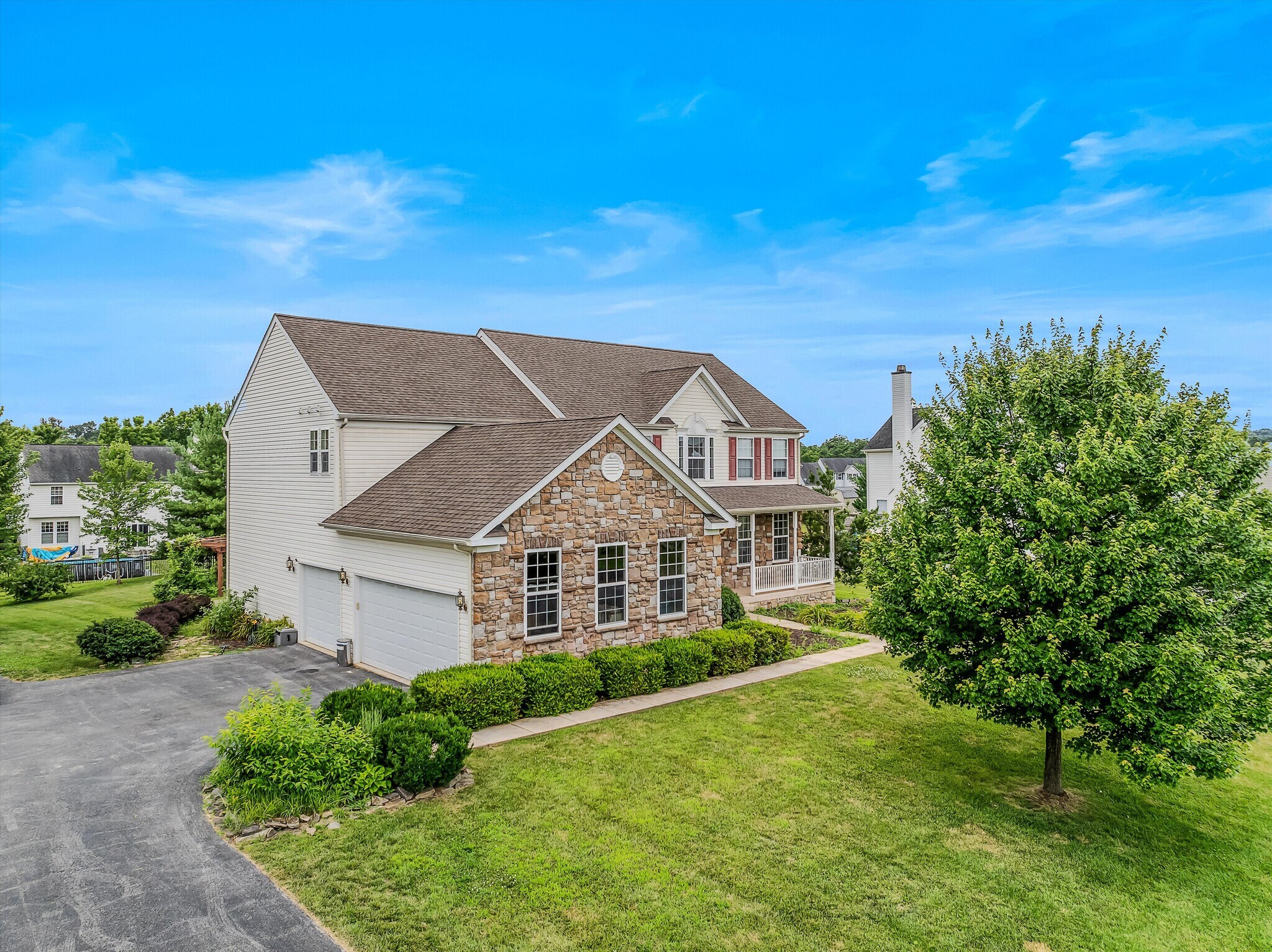 Building Photo - 288 Cirrus Way