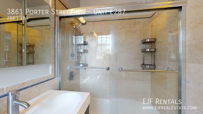 Building Photo - 3861 Porter St NW