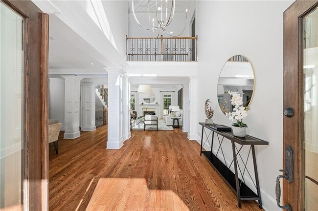 Building Photo - 4715 Westfield Dr NE