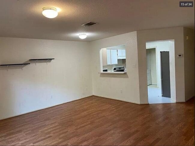 Building Photo - 9615 Sugar Hill Dr