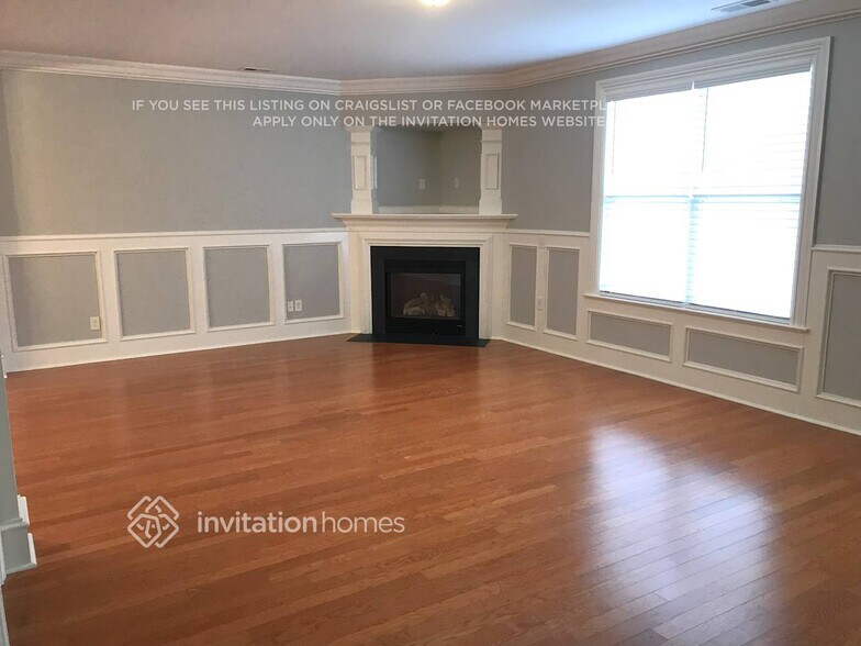 Building Photo - 5718 Verrazano Dr