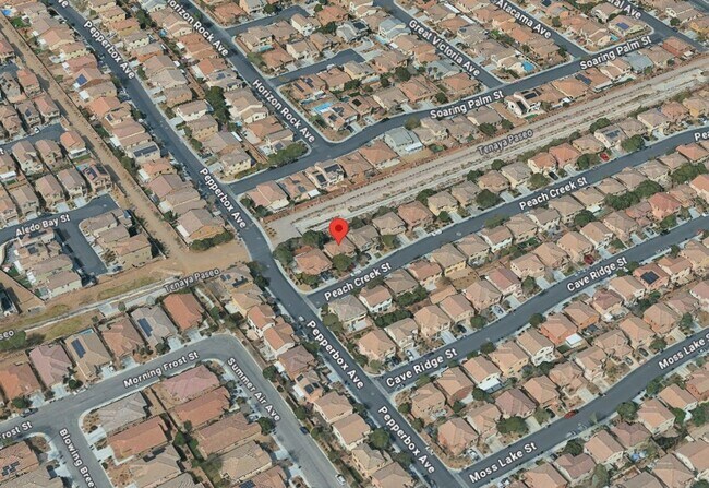 Building Photo - Beautiful Four Bedroom Home in Mountain`s Edge.