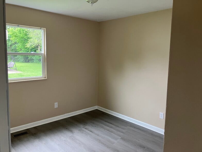 Building Photo - 2168 Muren Blvd