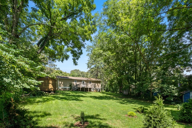 Building Photo - 12 West St