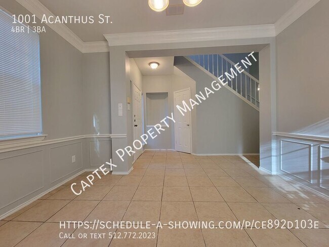 Building Photo - 1001 Acanthus St