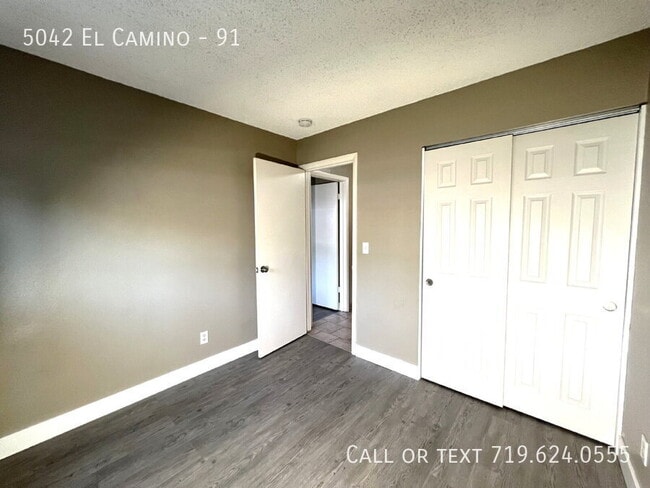 Building Photo - 5042 El Camino Dr