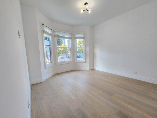 Building Photo - 759 14th St