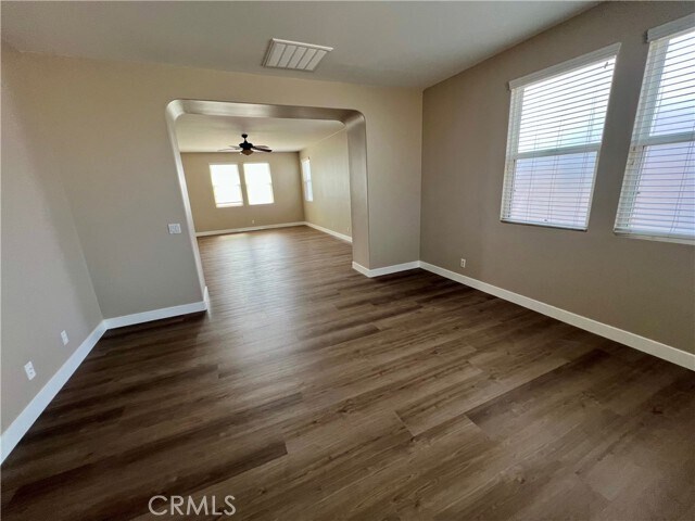 Building Photo - 6686 Sand Dunes St