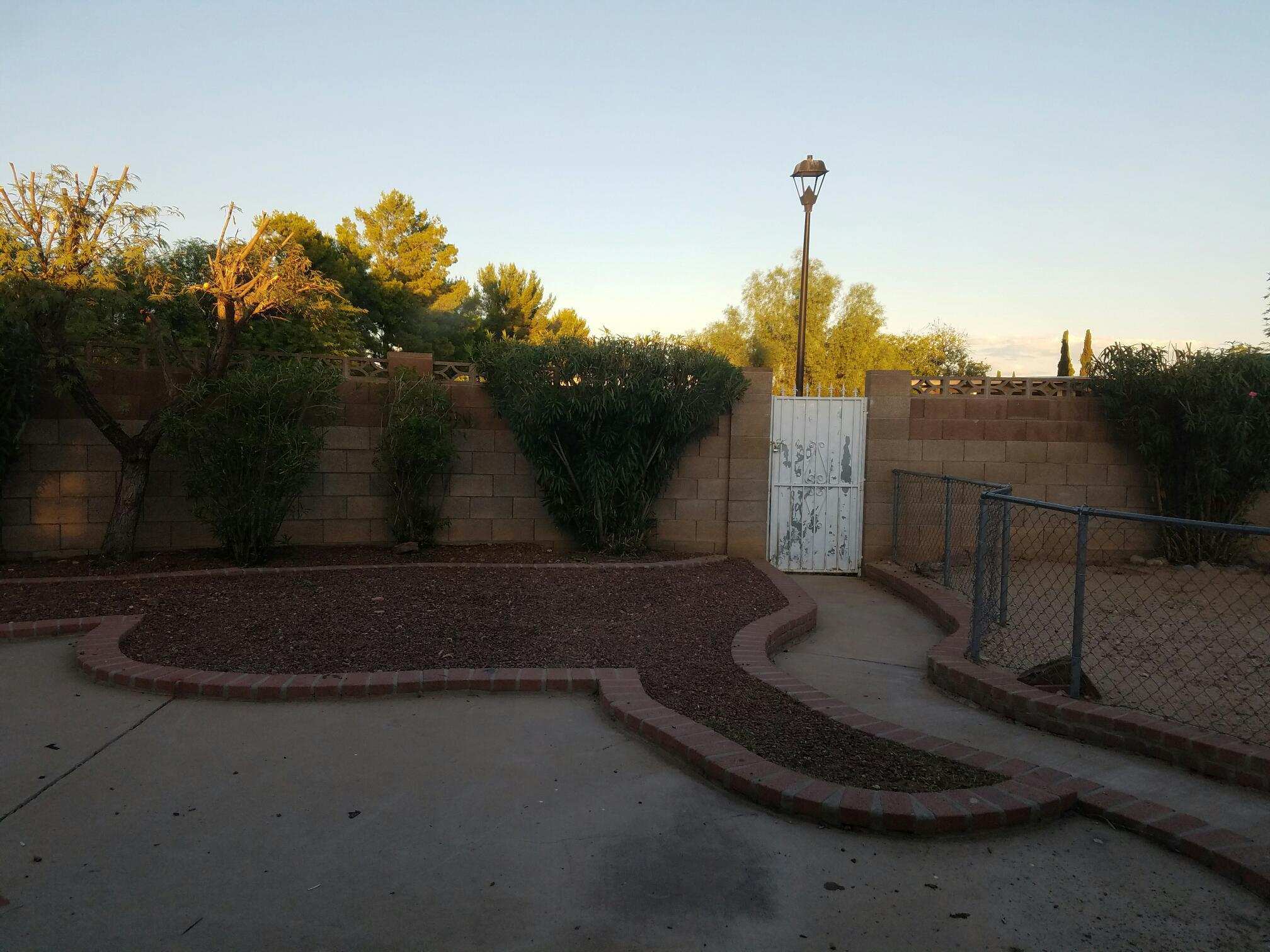 Building Photo - 5041 S Greenway Dr