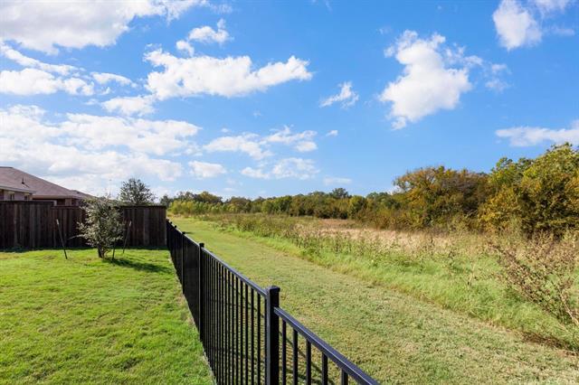 Building Photo - 1460 Acmite Ave