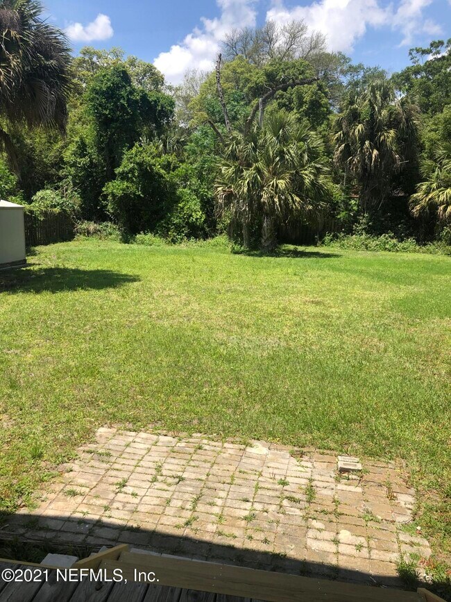 Building Photo - 2068 Camden Ave