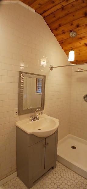 Building Photo - 1503 Palmway St