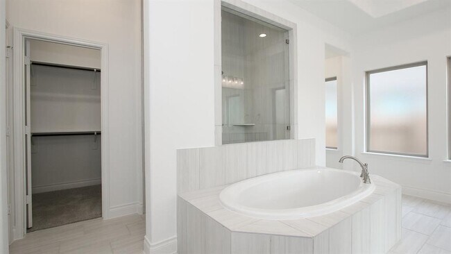 Building Photo - 13610 Thunder Stone Ln