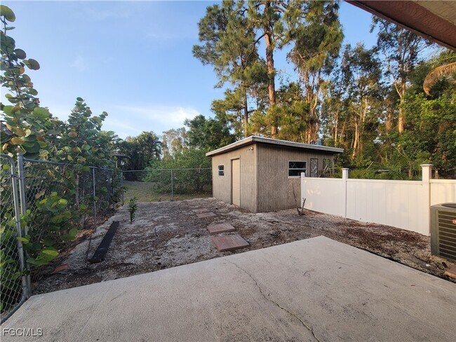 Building Photo - 17373 E Carnegie Cir