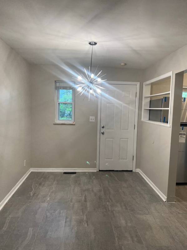 Building Photo - 7901 Camargo Rd