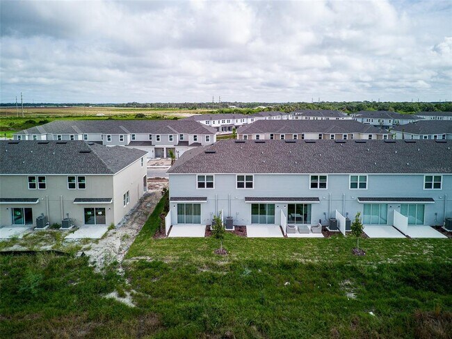 Building Photo - 11735 Glenside Ter