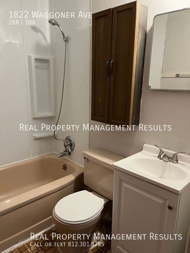 Building Photo - 1822 Waggoner Ave