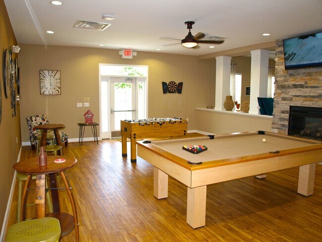 Building Photo - B3 | 2 Bed 2 Bath | 1244 sf | $1920 - $2207 | 6 to 15 month lease terms