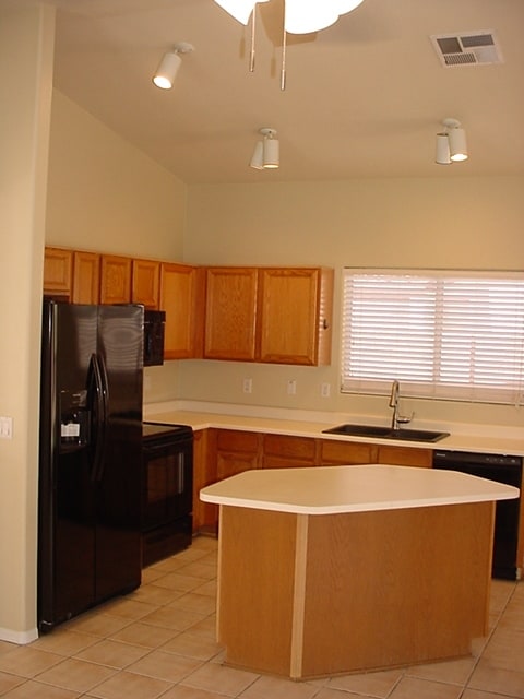Building Photo - Fantastic single level Ahwatukee home in S...