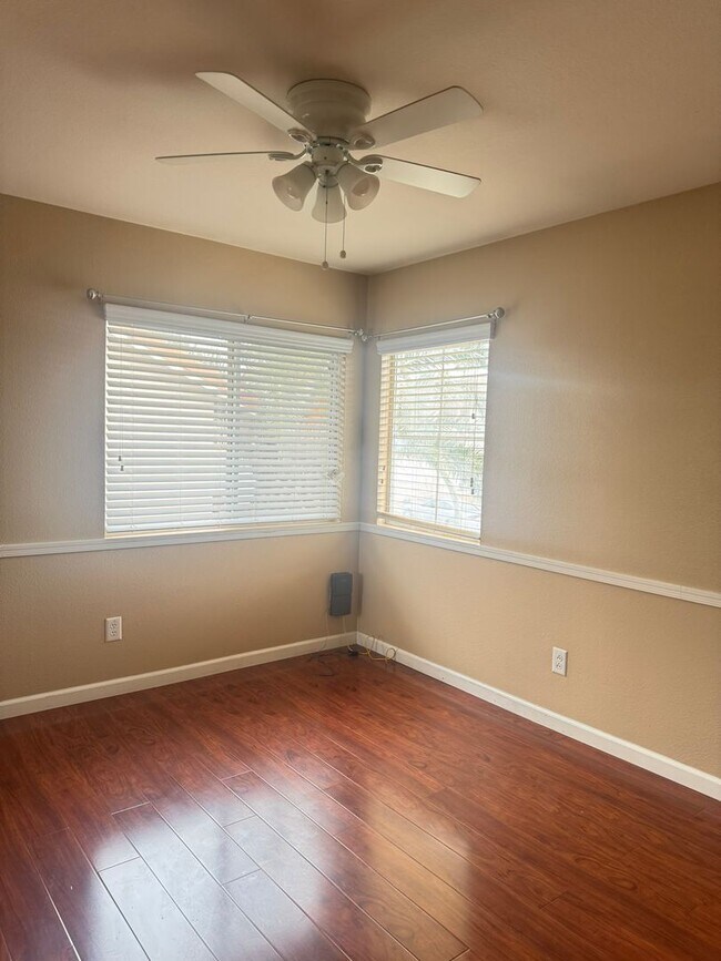 Building Photo - Clean 2 Story 3 Bedroom Home In The Heart of Green Valley Ranch