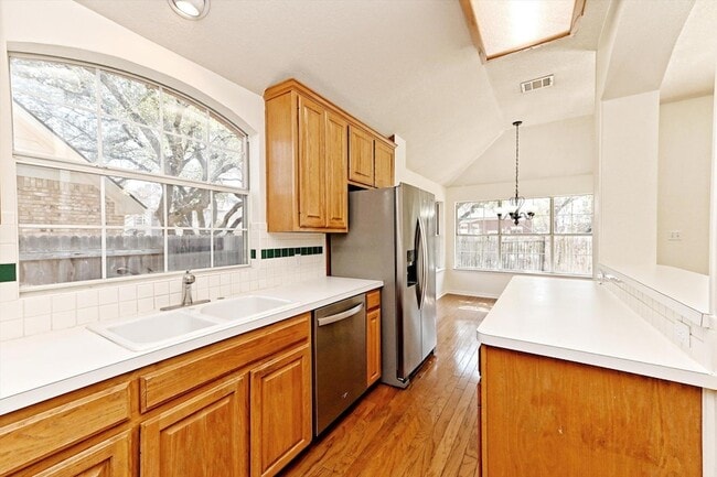 Building Photo - 10229 Matoca Way