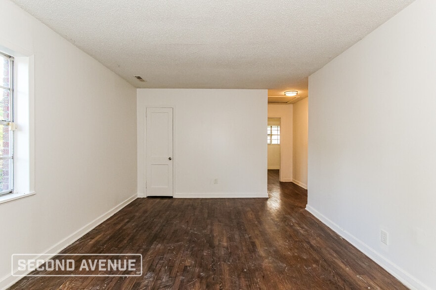 Building Photo - 4600 Grasselli Blvd SW