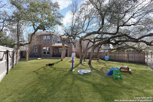 Building Photo - 20547 Pindale Clf