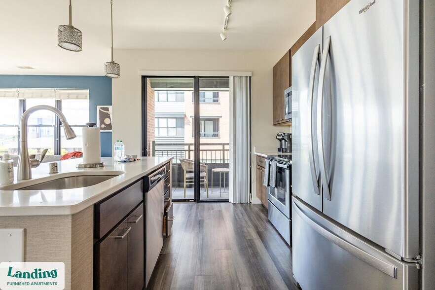 Building Photo - 11221 Synergy Dr