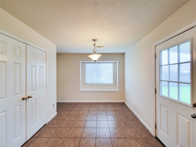 Building Photo - 21522 Stonecross Terrace Ln