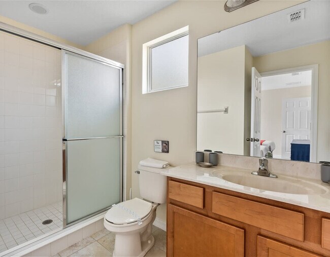Building Photo - 220 Las Fuentes Dr