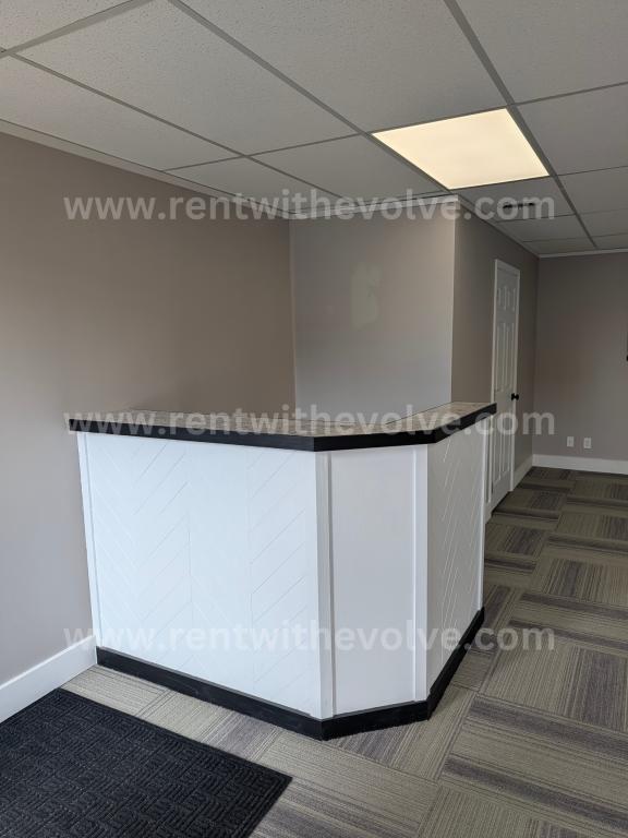 Building Photo - 302 N Meridian St