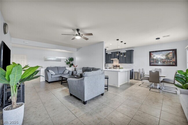 Building Photo - 3787 Budenny Dr