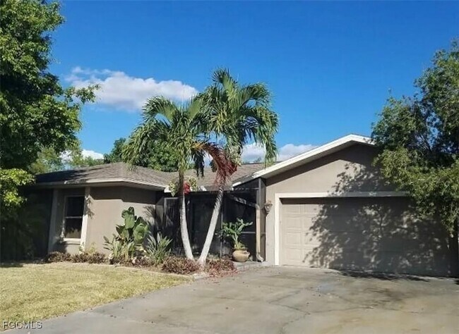Primary Photo - 313 SE 16th Pl